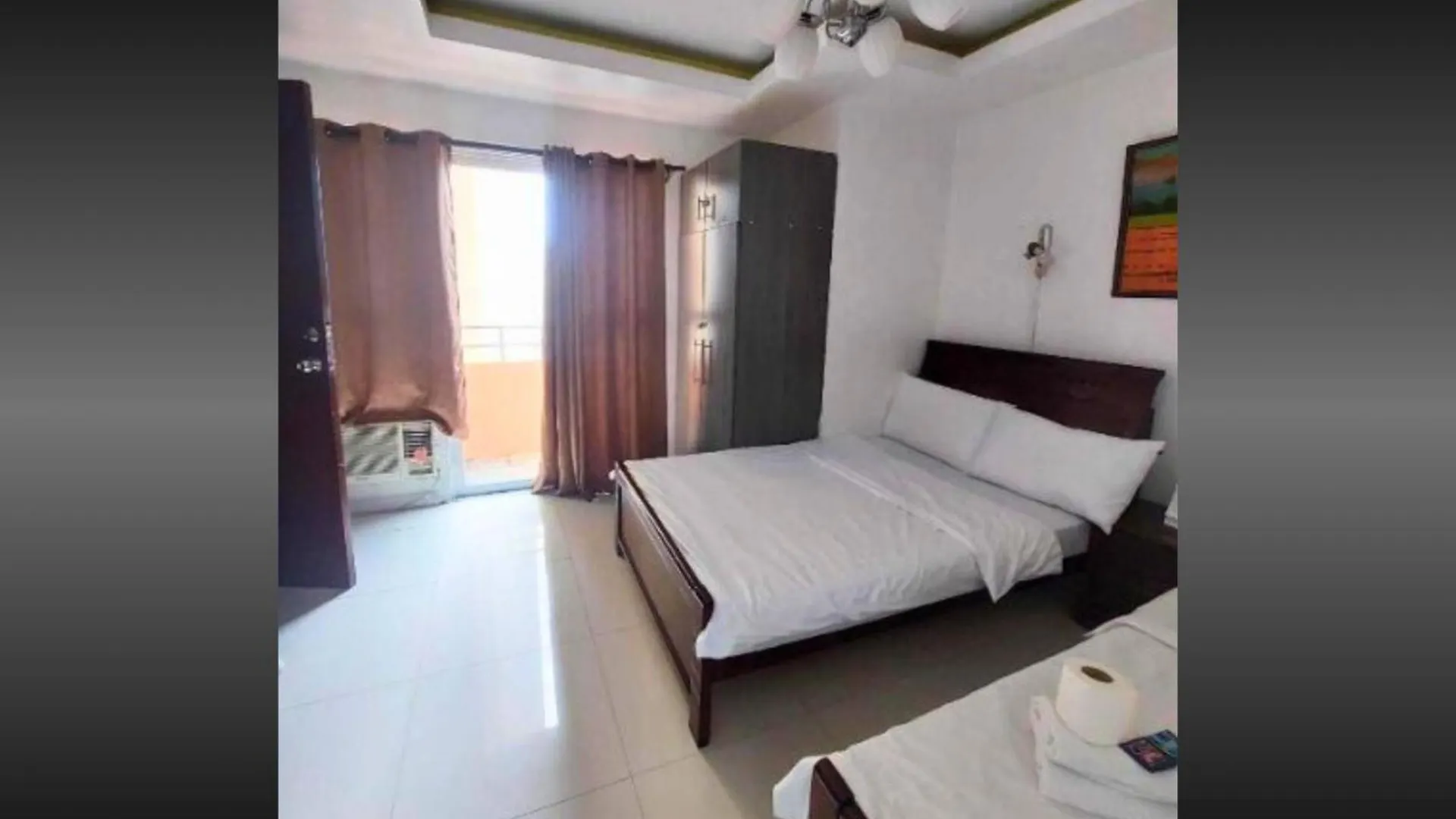 Family Room Staycation In The Heart Of Manila, With 2 Balcony Plus 40 Percent Promo Discount Plus Free Pool Access, Plus Free Sauna Promo In Manila Bay, Robinsons Place, Ermita, Pgh, Bellagio, Up Pedrogil, Staycation Updated 2025 Price