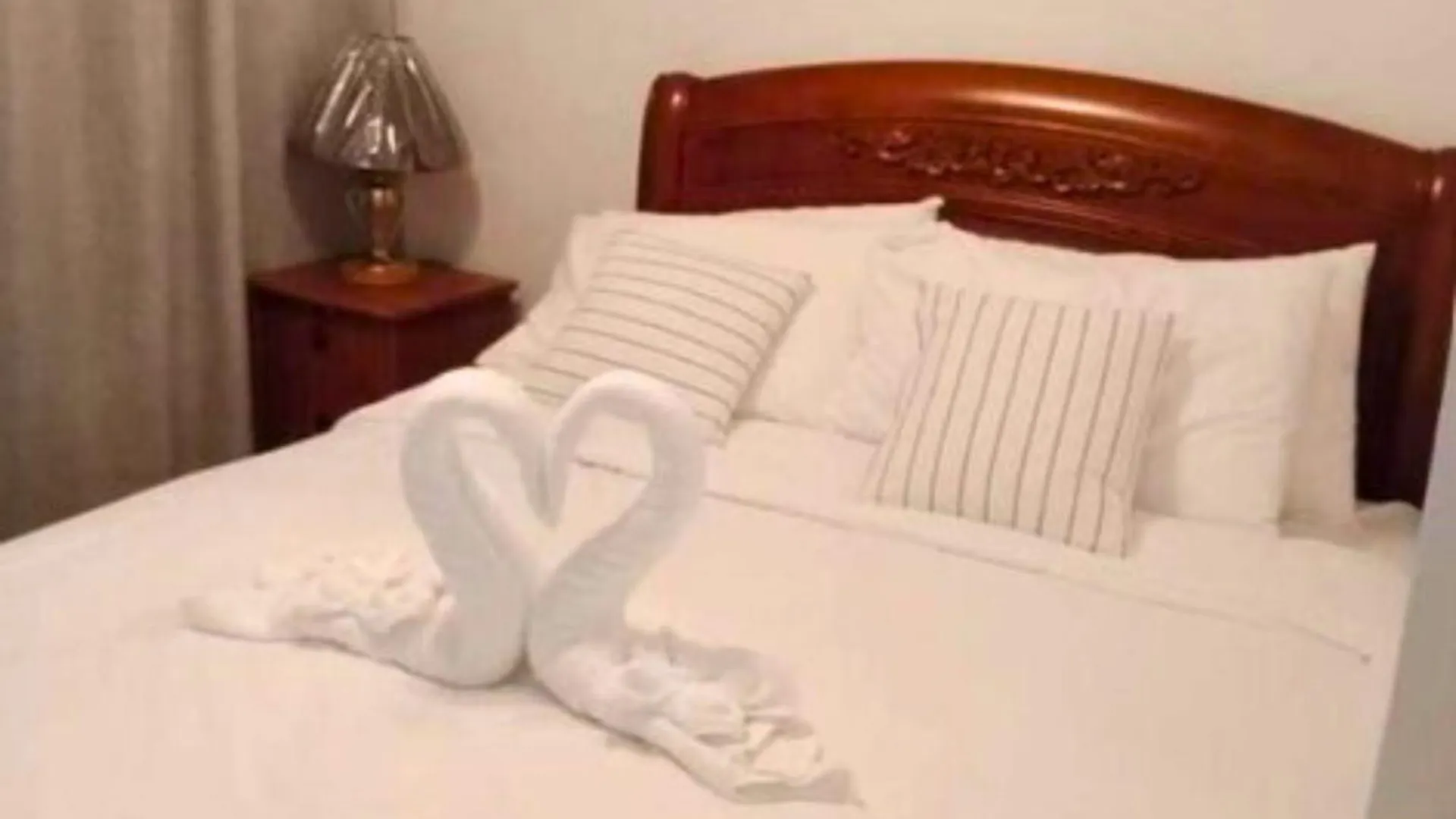 Hotel Family Room Staycation In The Heart Of Manila, With 2 Balcony Plus 40 Percent Promo Discount Plus Free Pool Access, Plus Free Sauna Promo In Manila Bay, Robinsons Place, Ermita, Pgh, Bellagio, Up Pedrogil, Staycation Updated 2025 Price