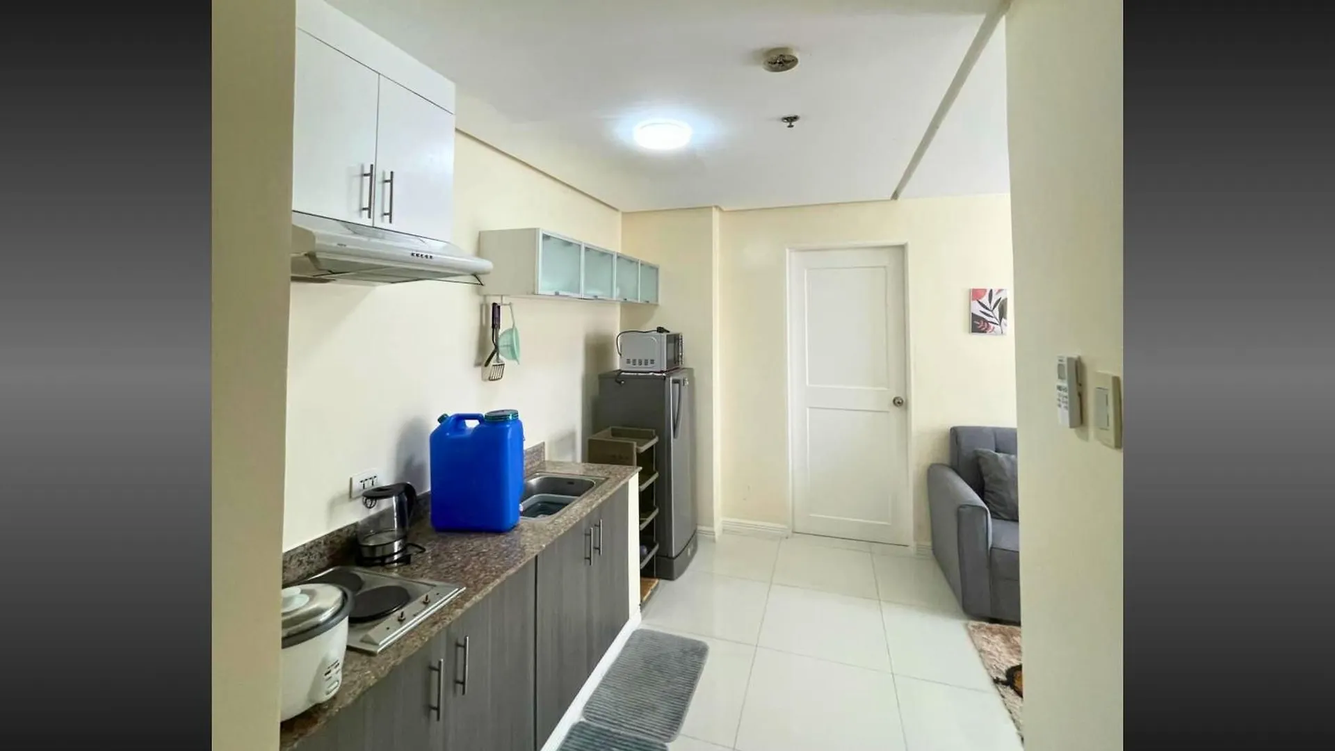 Family Room Staycation In The Heart Of Manila, With 2 Balcony Plus 40 Percent Promo Discount Plus Free Pool Access, Plus Free Sauna Promo In Manila Bay, Robinsons Place, Ermita, Pgh, Bellagio, Up Pedrogil, Staycation Updated 2025 Price Hotel